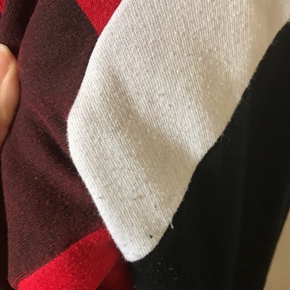 Pink Victoria’s Secret Sweater - Picture 4 of 7